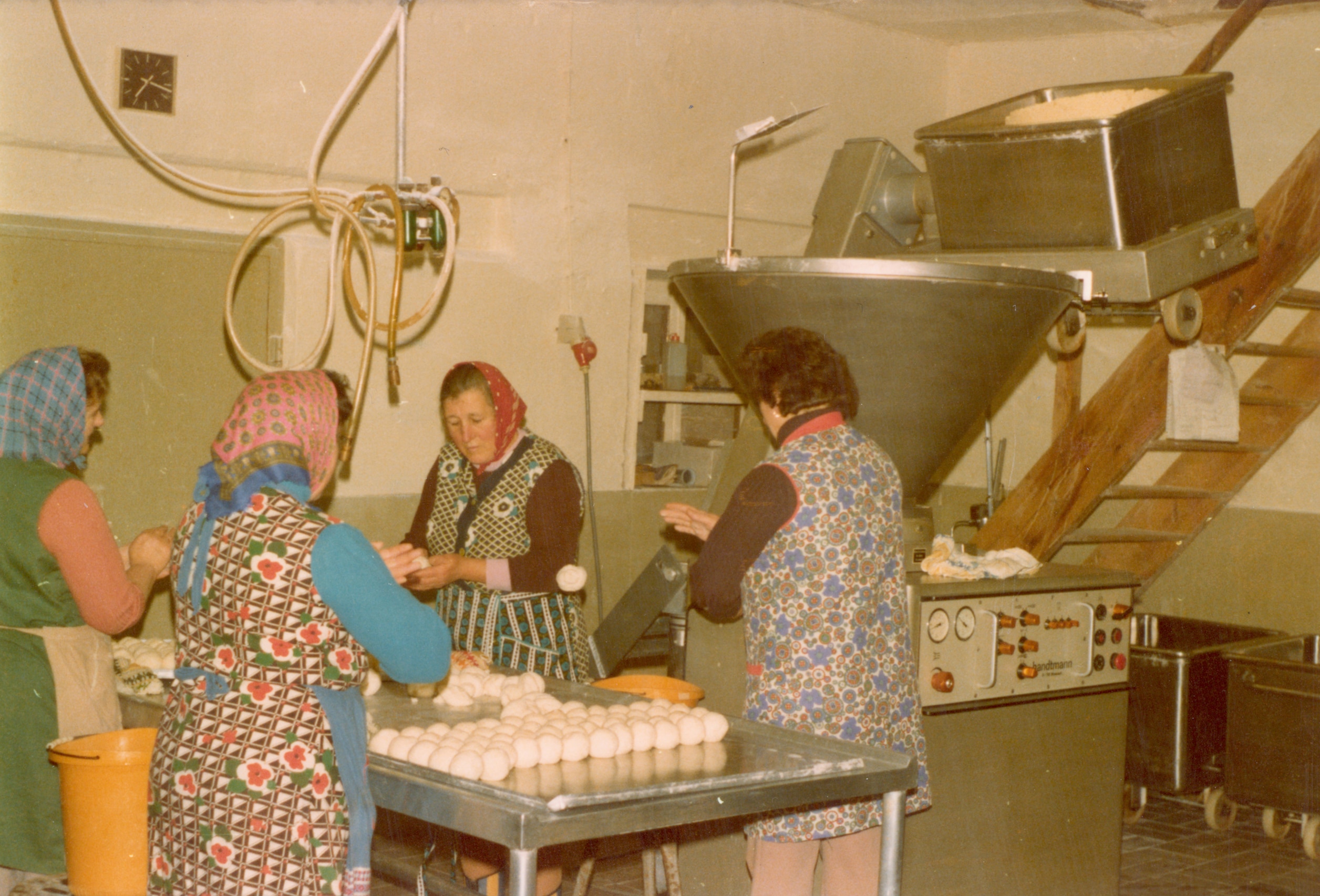 Historisches Bild aus der Burgis Backstube von 1978