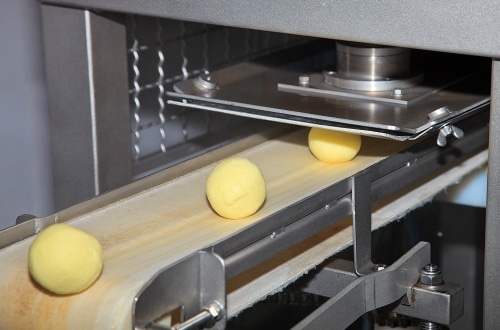 Produktion geformte Klöße