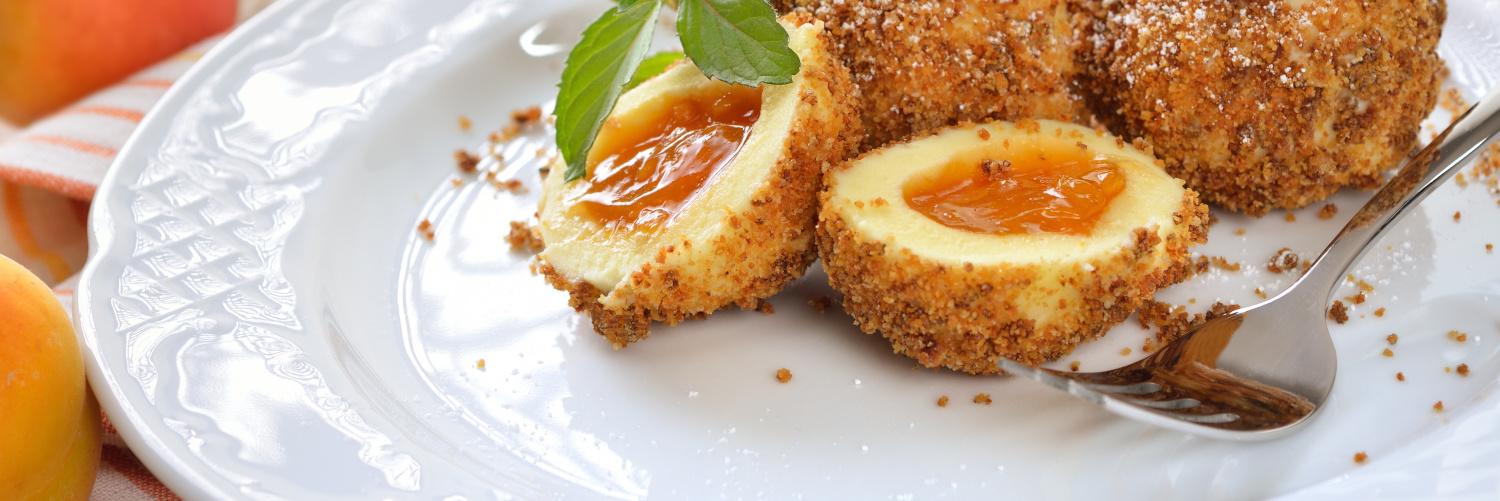 Knödel im Thermomix: Marillenknödel