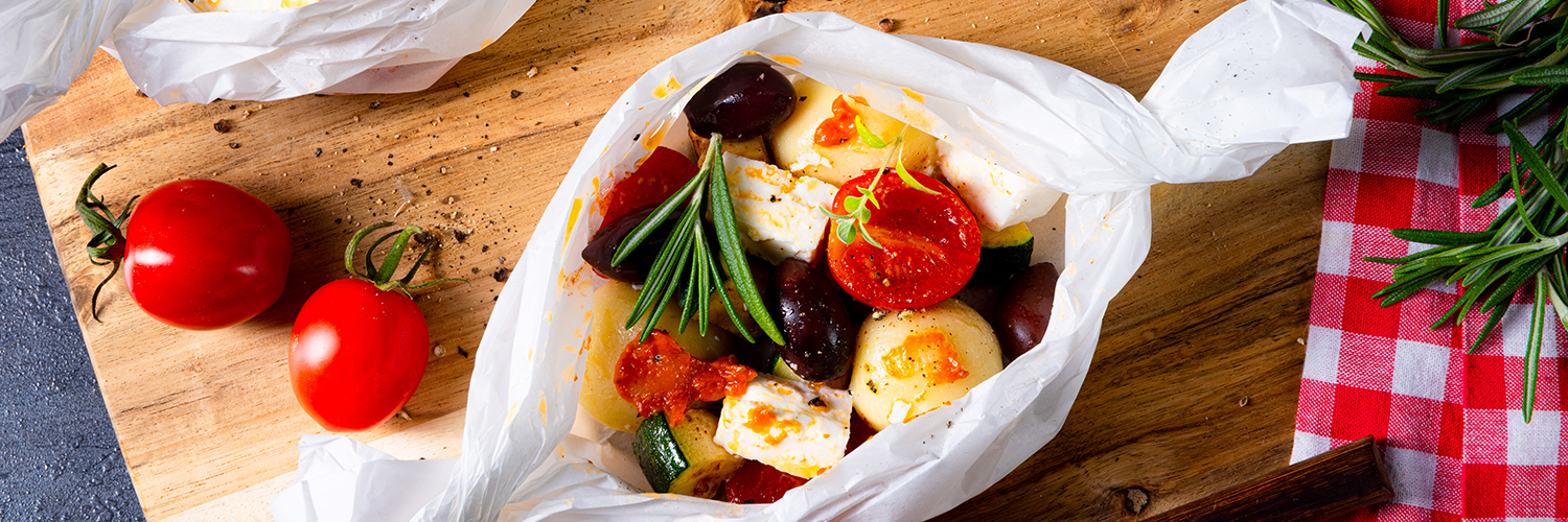 Mediterrane Knödelino-Gemüse-Päckchen