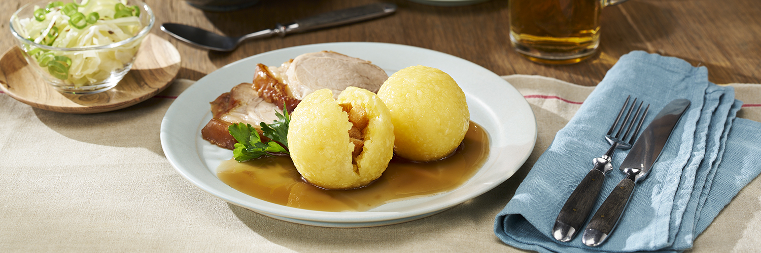 Schweine-Krustenbraten mit Kartoffelknödel