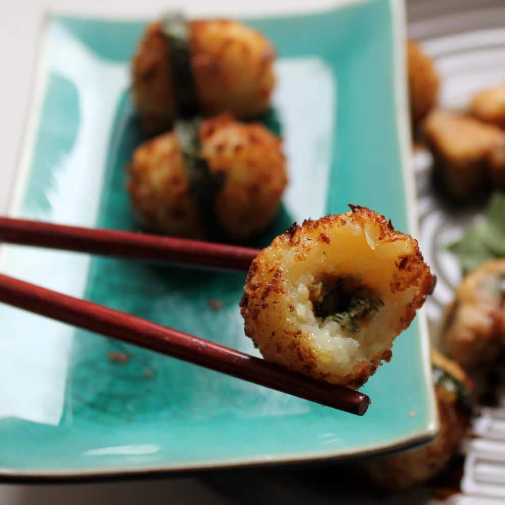 Kartoffeln oder Reis: Erdnuss-Koriander-Knödel