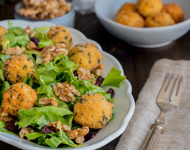 Winterrezept Salat mit Kroketten