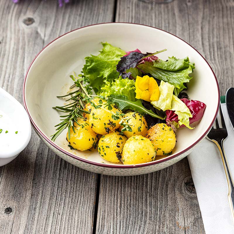 Fitness-Bowl mit Kräuter-Knödelinos von Burgis