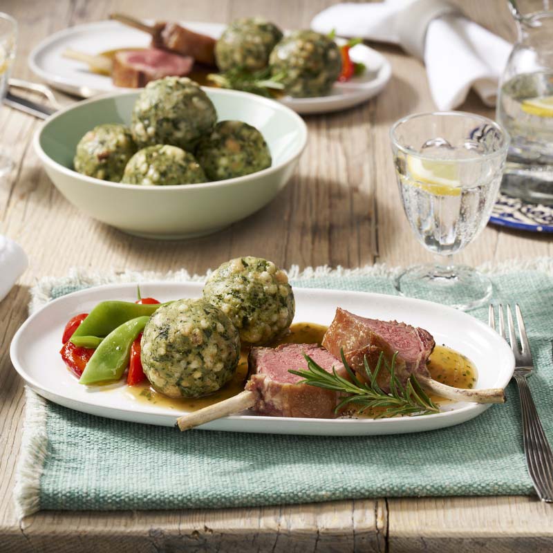 Osterrezept - Lammkarree mit Spinatknödel
