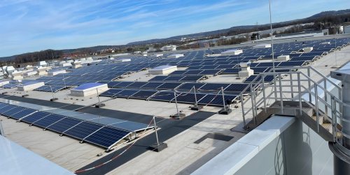 Solarplatten auf dem Dach