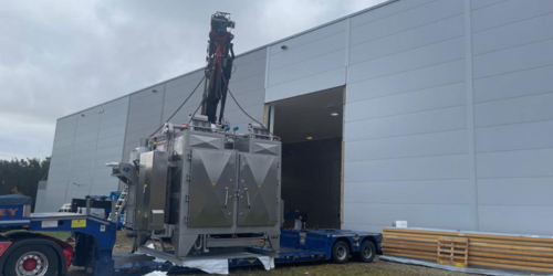 Burgis-Produktionsmaschine wird platziert