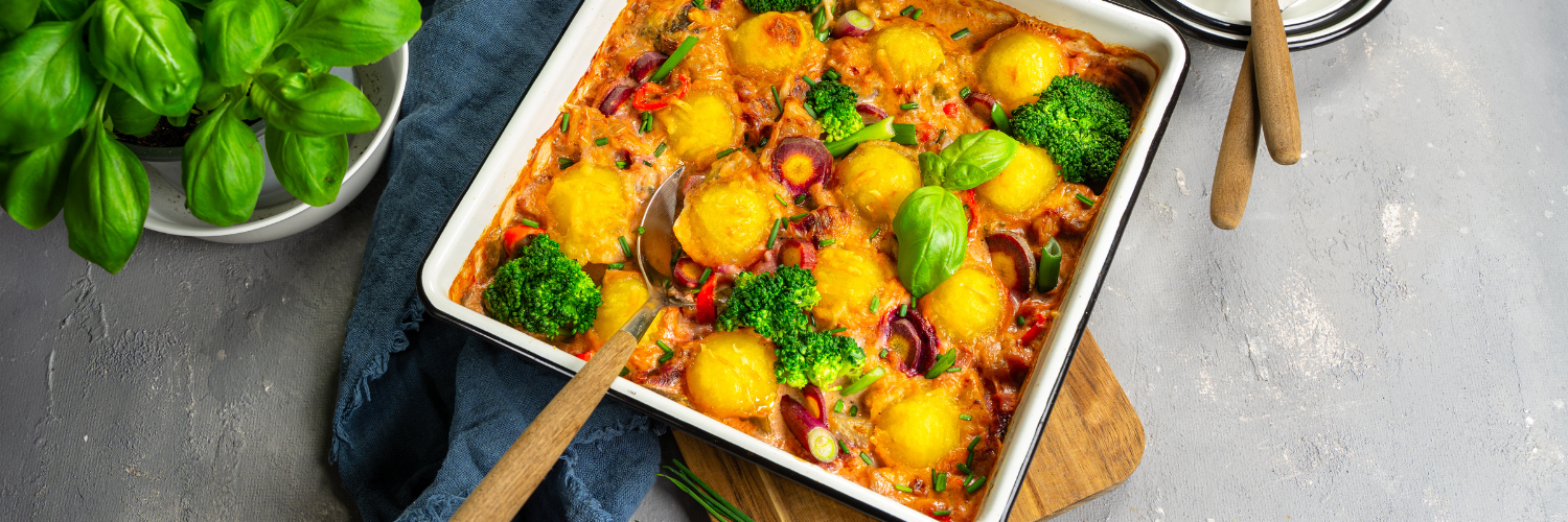 Frühlingsgemüse-Gratin mit Knödelinos® – Saisonal, bunt & voller Geschmack!